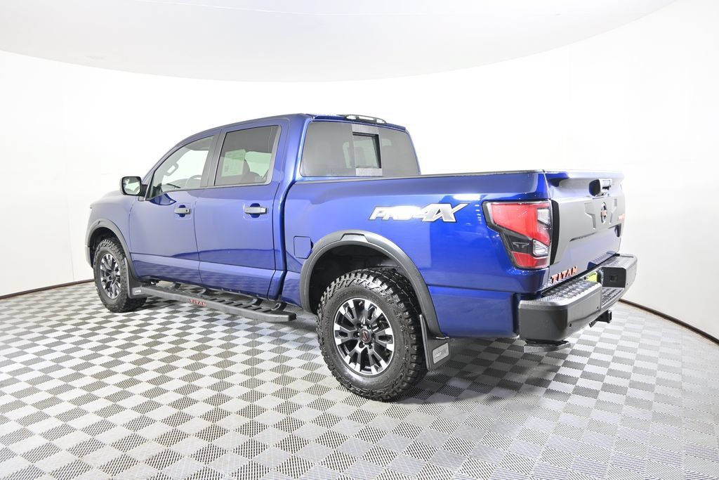 Used 2020 Nissan Titan PRO-4X w/ Pro-4x Convenience Package AWD/4WD image 4