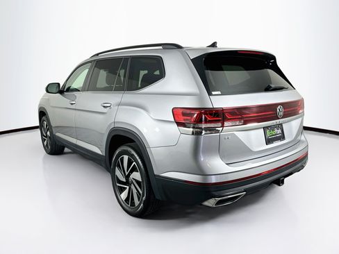 Used 2025 Volkswagen Atlas SE FWD image 5