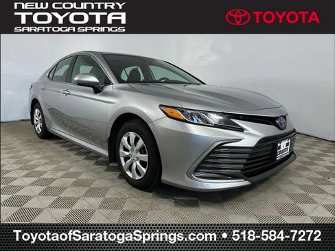 Used 2023 Toyota Camry LE FWD image 1