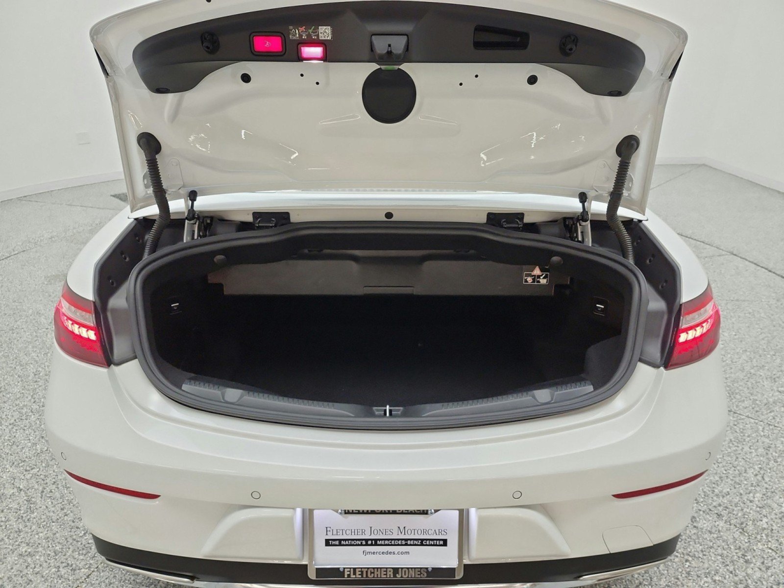 Certified 2022 Mercedes-Benz E 450 Cabriolet image 18