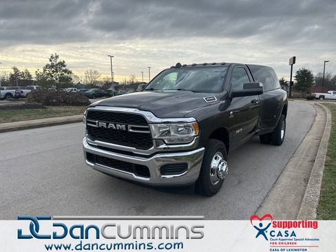 Used 2020 RAM 3500 Tradesman image 1