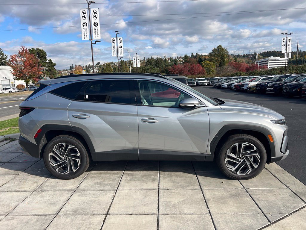 New 2026 Hyundai Tucson Limited AWD/4WD image 8