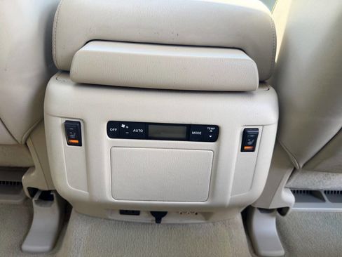 Used 2012 INFINITI QX56 2WD w/ Theater Pkg image 20
