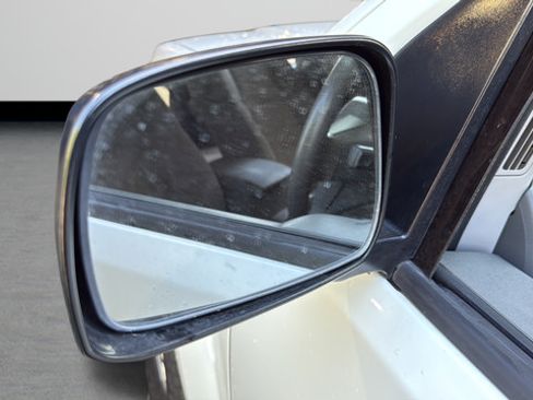 Used 2019 Nissan Frontier SV RWD image 34