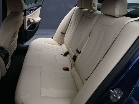 Used 2023 BMW 530i w/ Premium Package image 18