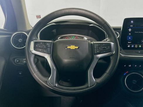 Used 2023 Chevrolet Blazer LT w/ Convenience Package FWD image 18