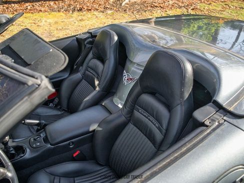 Used 2003 Chevrolet Corvette Convertible w/ Preferred Equipment Group1 image 49