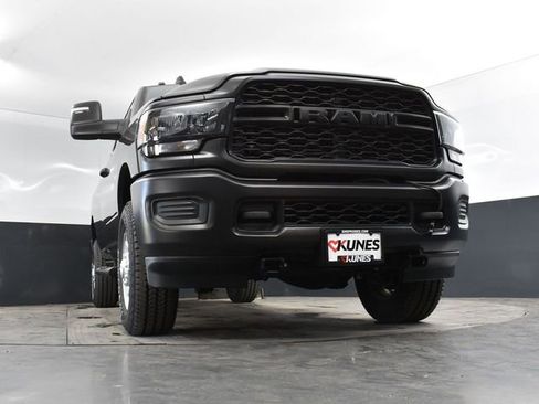 New 2024 RAM 2500 Tradesman w/ Snow Chief Group image 35