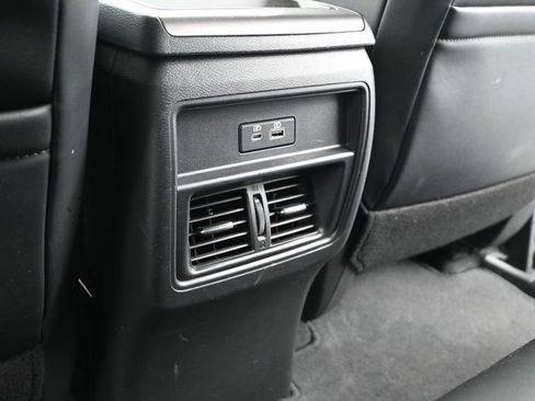 Used 2024 Nissan Murano SV w/ SV Midnight Edition Package image 18