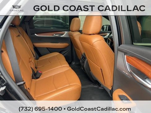 Certified 2023 Cadillac XT5 Premium Luxury w/ LPO, Floor Liner Package image 8