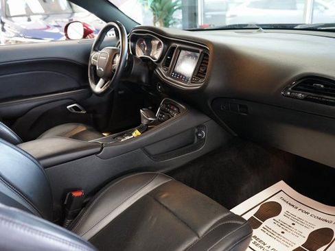 Used 2018 Dodge Challenger GT w/ Driver Convenience Group image 43