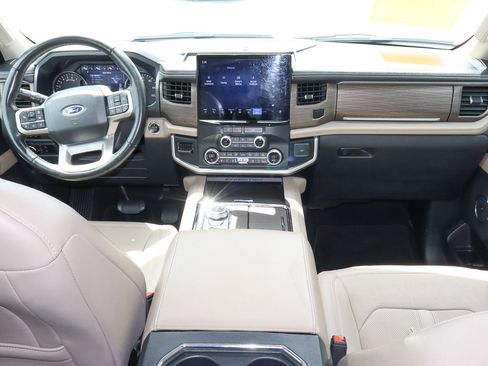 Used 2024 Ford Expedition Max Limited AWD/4WD image 23