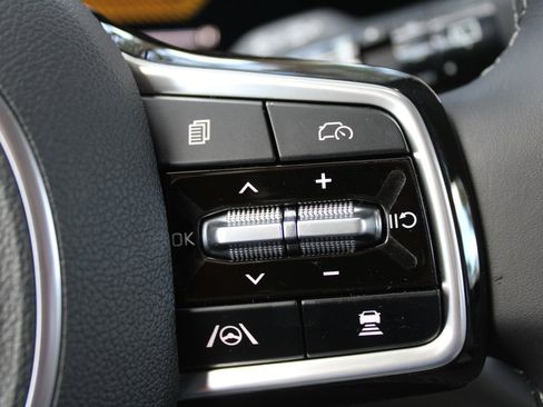 New 2026 Kia Sorento X-Line EX image 28