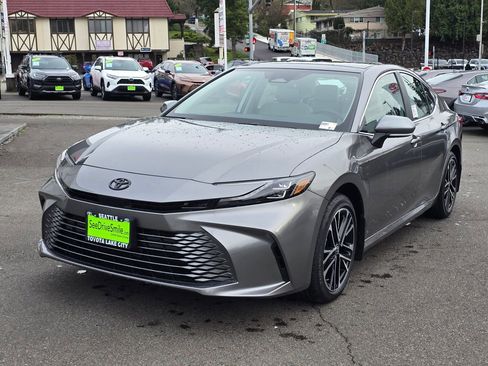 New 2026 Toyota Camry XLE image 3