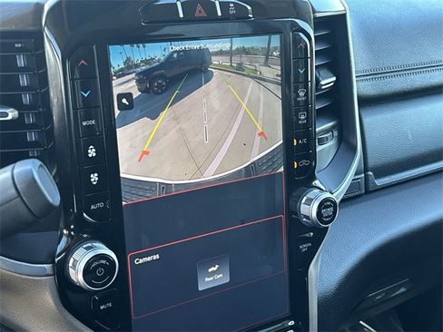 Used 2024 RAM 2500 Laramie image 25