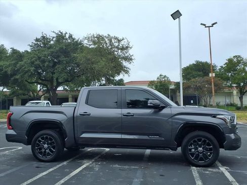 Used 2024 Toyota Tundra Platinum AWD/4WD image 3