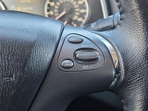 Used 2019 Nissan Murano SV image 13