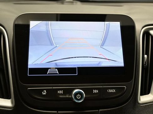 Used 2023 Chevrolet Malibu LT FWD image 16