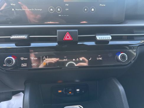 New 2026 Kia Sportage SX AWD/4WD image 18