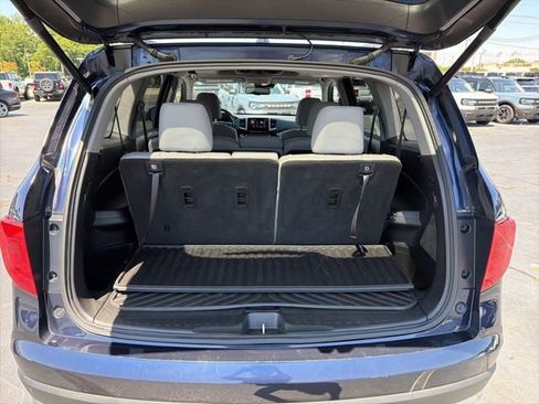 Used 2018 Honda Pilot Touring image 9