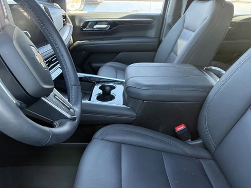 Used 2026 Chevrolet Tahoe LT w/ Comfort Package AWD/4WD image 11