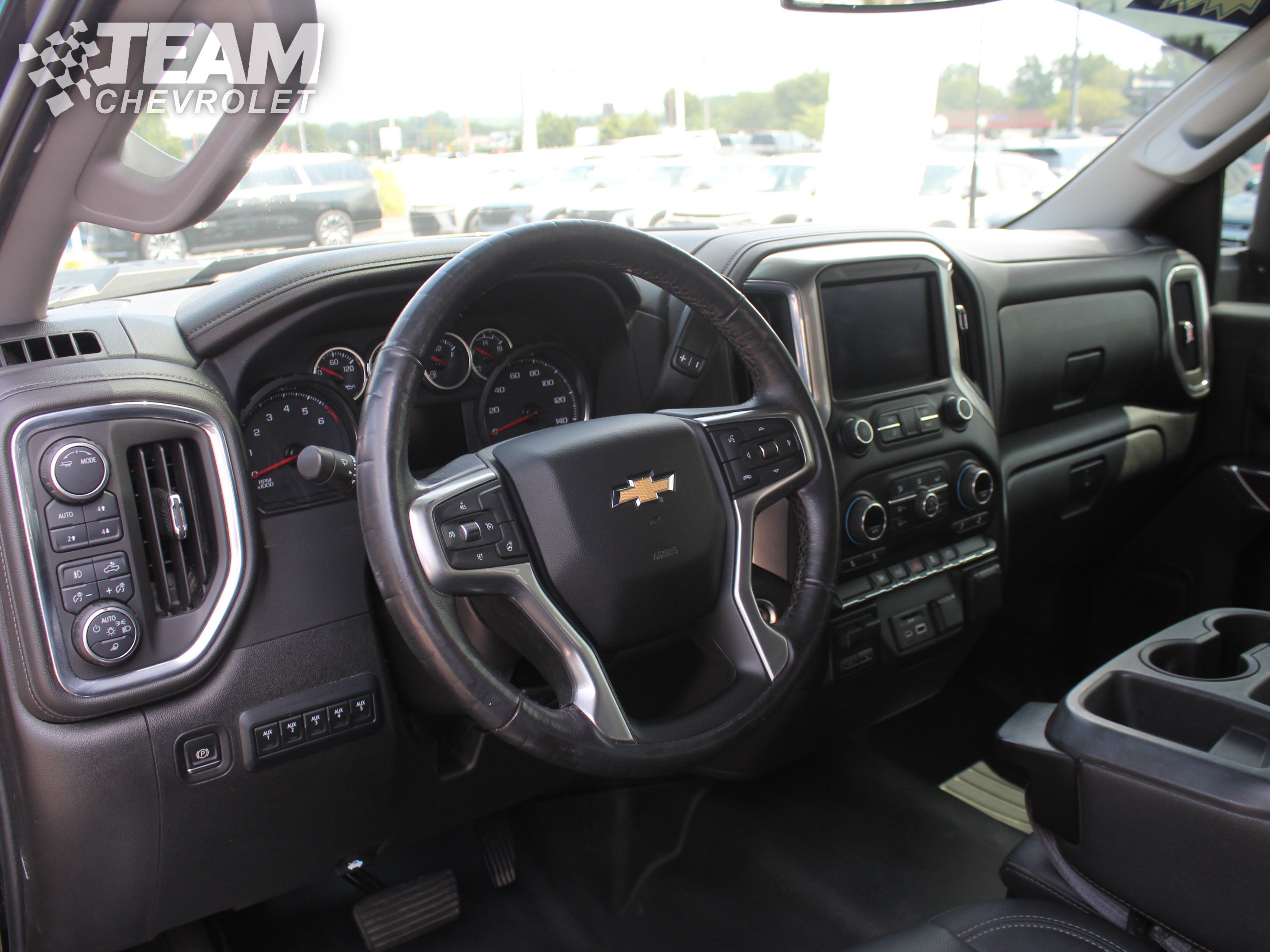 Used 2023 Chevrolet Silverado 2500 LTZ w/ Snow Plow Prep/Camper Package AWD/4WD image 15