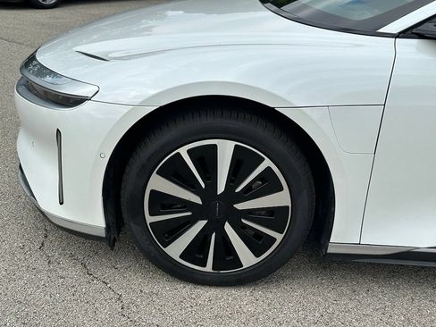 Used 2024 Lucid Air Touring AWD/4WD image 10