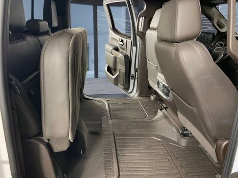 Used 2021 GMC Sierra 1500 Denali w/ Denali Ultimate Package AWD/4WD image 21
