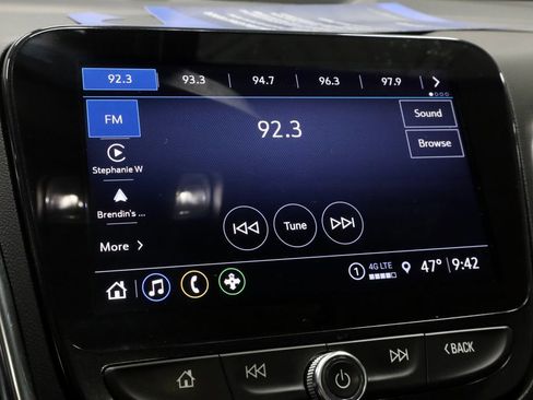 Used 2022 Chevrolet Equinox Premier FWD image 3