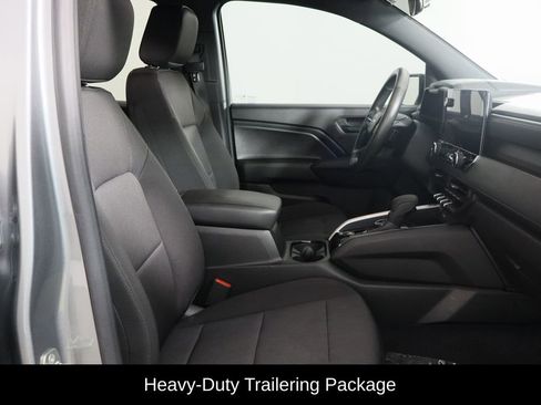 Used 2023 Chevrolet Colorado Trail Boss w/ Technology Package image 11