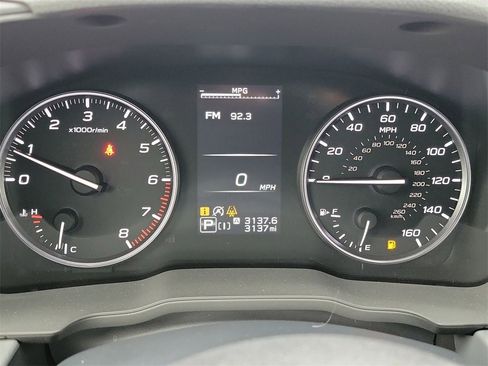 Certified 2025 Subaru Crosstrek 2.0i Premium image 19