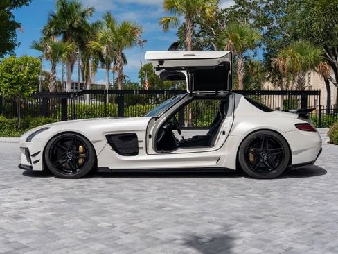 Used 2011 Mercedes-Benz SLS AMG Coupe image 53