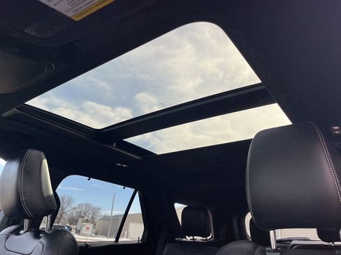 Used 2020 Ford Explorer ST w/ ST Street Pack image 13