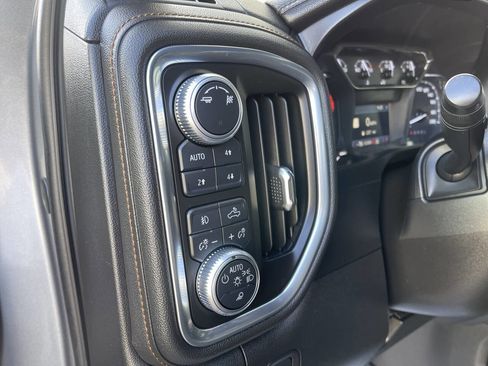 Used 2019 GMC Sierra 1500 AT4 image 6