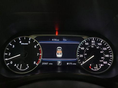 Used 2025 Nissan Sentra SV FWD image 23
