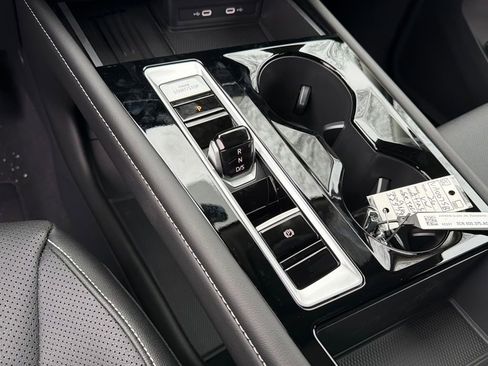 New 2026 Volkswagen Atlas SE FWD image 23