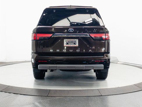 Used 2023 Toyota Sequoia Limited w/ TRD Off-Road Package AWD/4WD image 11
