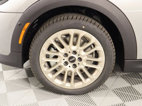 New 2025 MINI Cooper S image 19