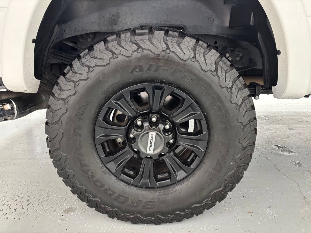 Used 2020 Ford F250 Platinum w/ Tremor Off-Road Package AWD/4WD image 64