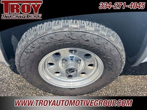 Used 2015 GMC Sierra 1500 2WD Regular Cab image 20