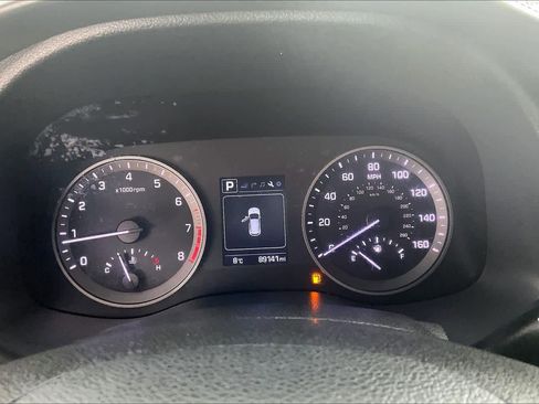 Used 2017 Hyundai Tucson SE Plus w/ Cargo Package image 19