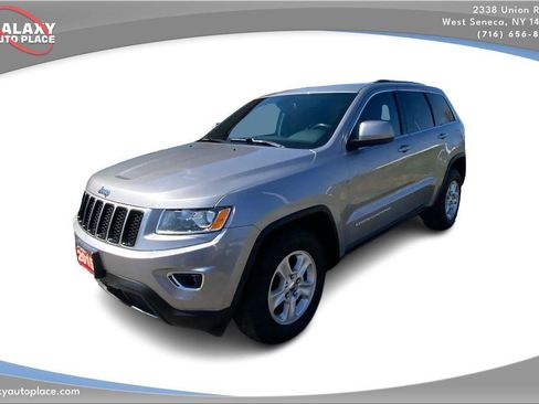 Used 2015 Jeep Grand Cherokee Laredo w/ Quick Order Package 23E image 1