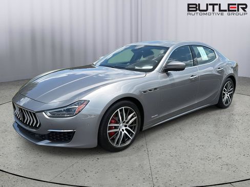 Used 2019 Maserati Ghibli S GranLusso AWD/4WD image 2