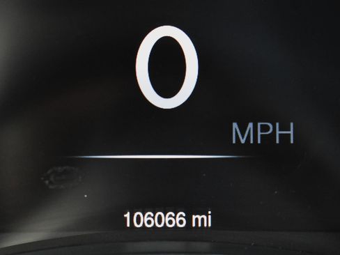 Used 2015 Jeep Grand Cherokee Limited w/ Luxury Group II image 6