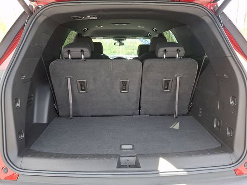 Used 2023 Chevrolet Traverse LT AWD/4WD image 30