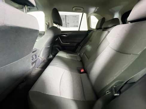 Used 2025 Toyota RAV4 XLE image 29