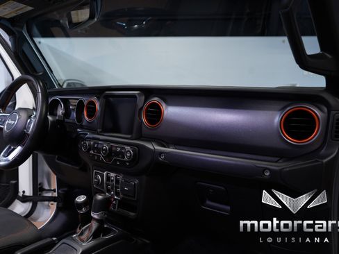 Used 2020 Jeep Gladiator Mojave image 30