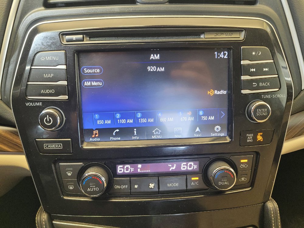 Used 2018 Nissan Maxima Platinum FWD image 25
