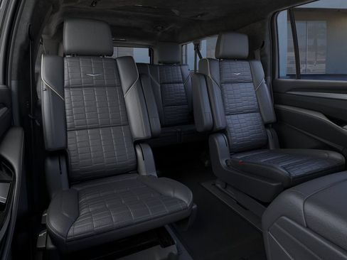 New 2026 Cadillac Escalade ESV V AWD/4WD image 17
