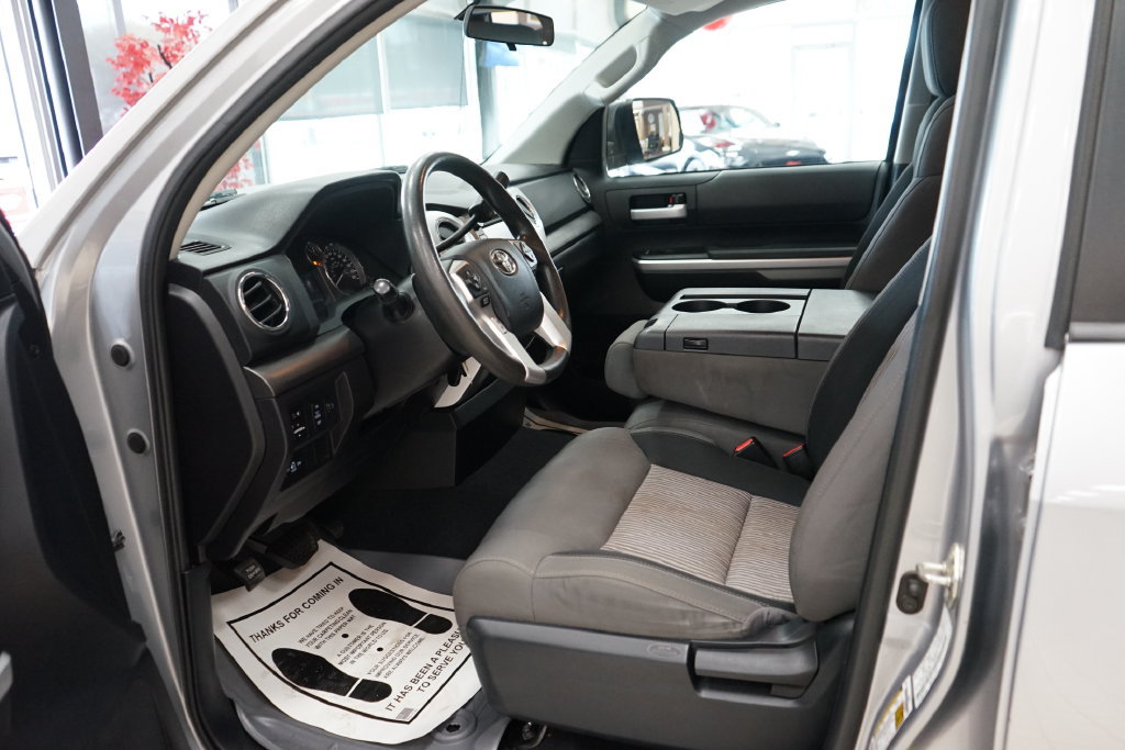 Used 2014 Toyota Tundra SR5 AWD/4WD image 22